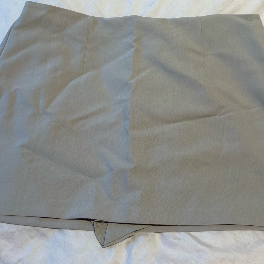 Abercrombie XL menswear skort never worn